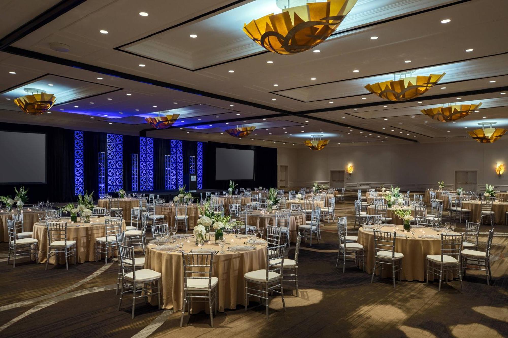Renaissance Orlando at SeaWorld® Hotel Williamsburg Bagian luar foto